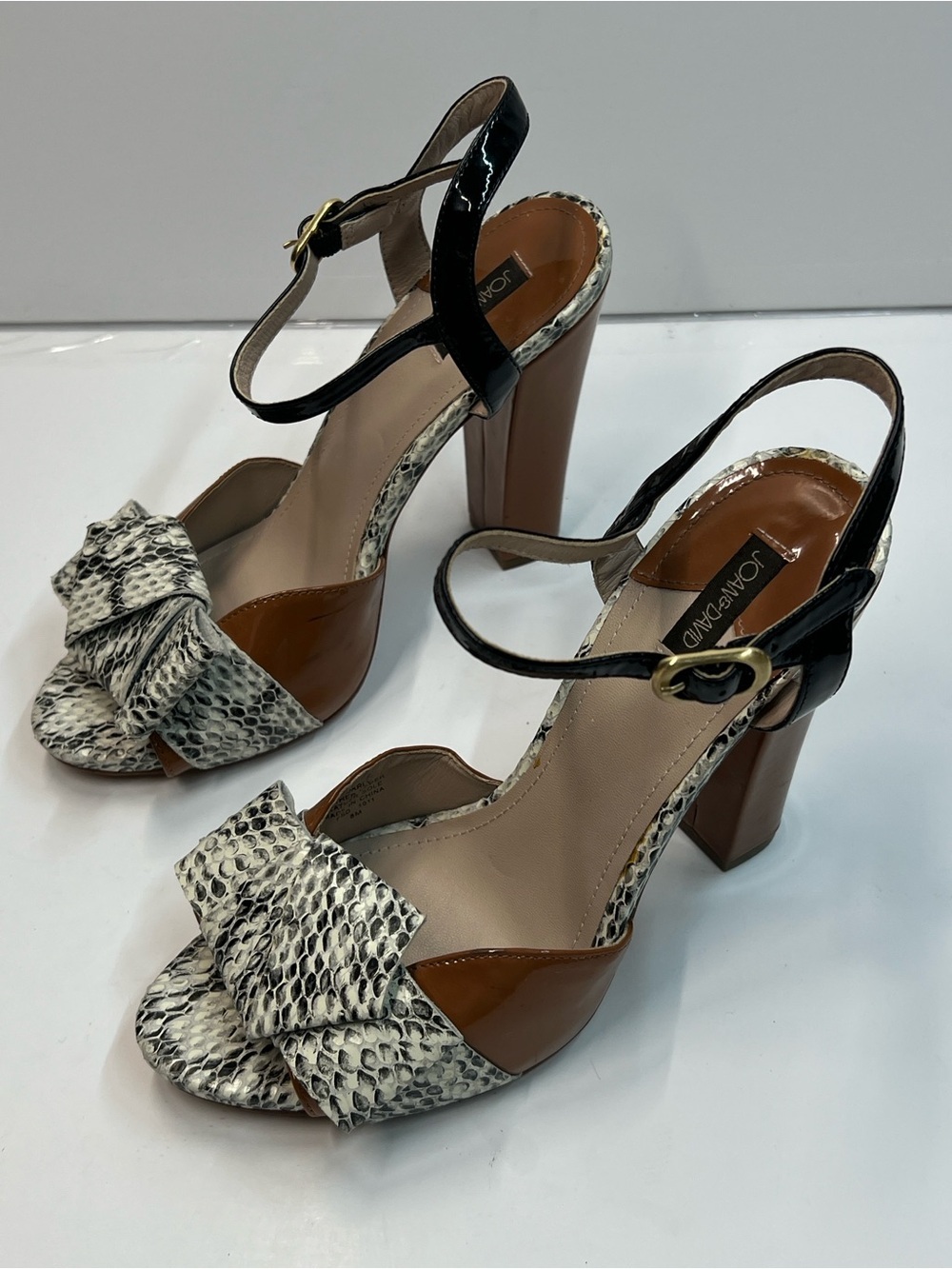 Joan & David Size 8 M Strappy Gray Reptile and Red High Heel.